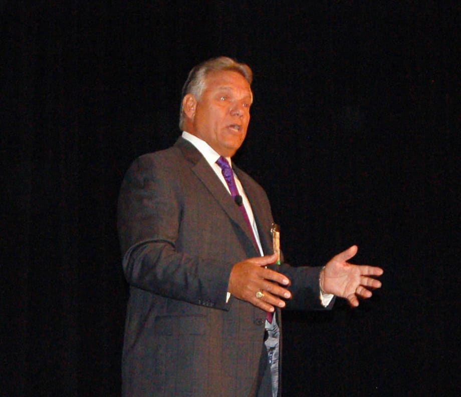 Distracted Driving Kicks Off Fleet Safety Conference