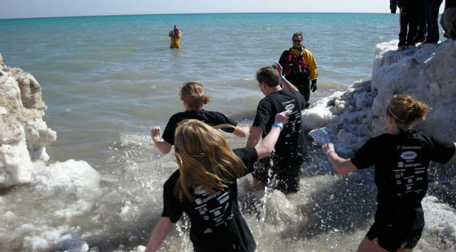 This dealer takes the plunge for charity