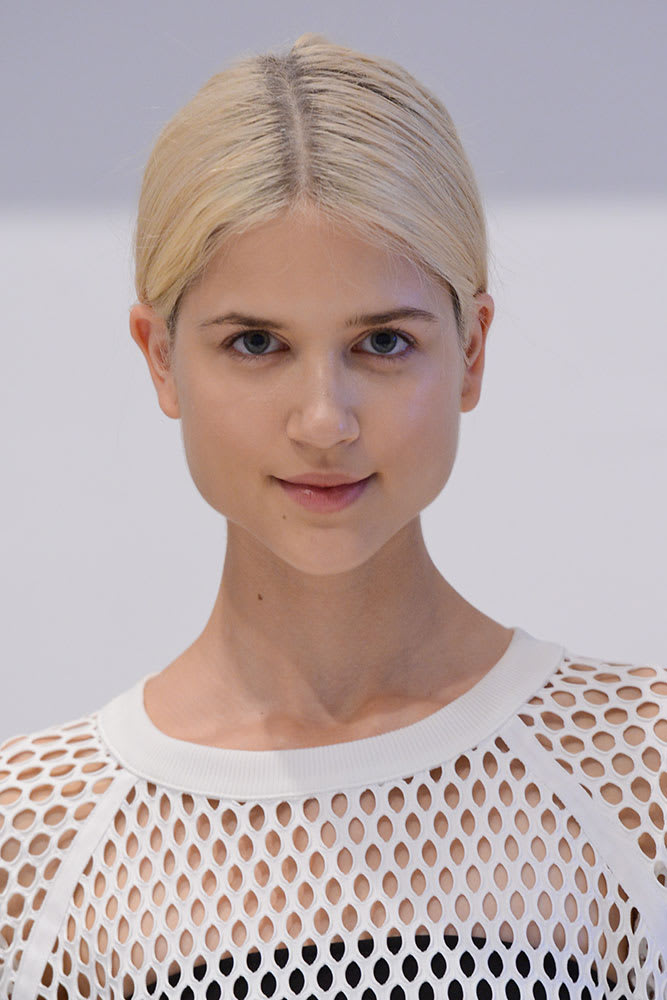 FASHION WEEK: Low LOW Ponytails at Elizabeth and James