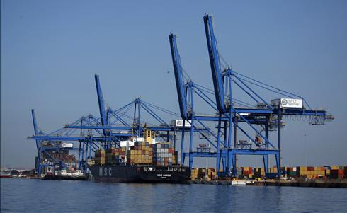No Trucks Serving Baltimore Port Due to Strike