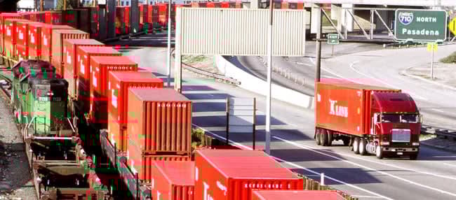 California Truckers Eye Clean Air Plans for Ports