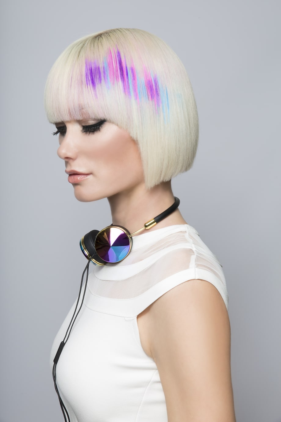 How-To Video: Pixelated Equalizer Design with Pravana Locked-In