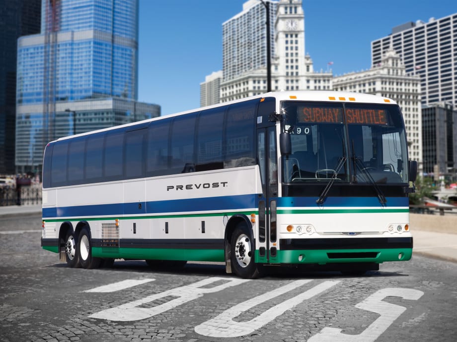 Prevost features X3-45 Commuter Coach