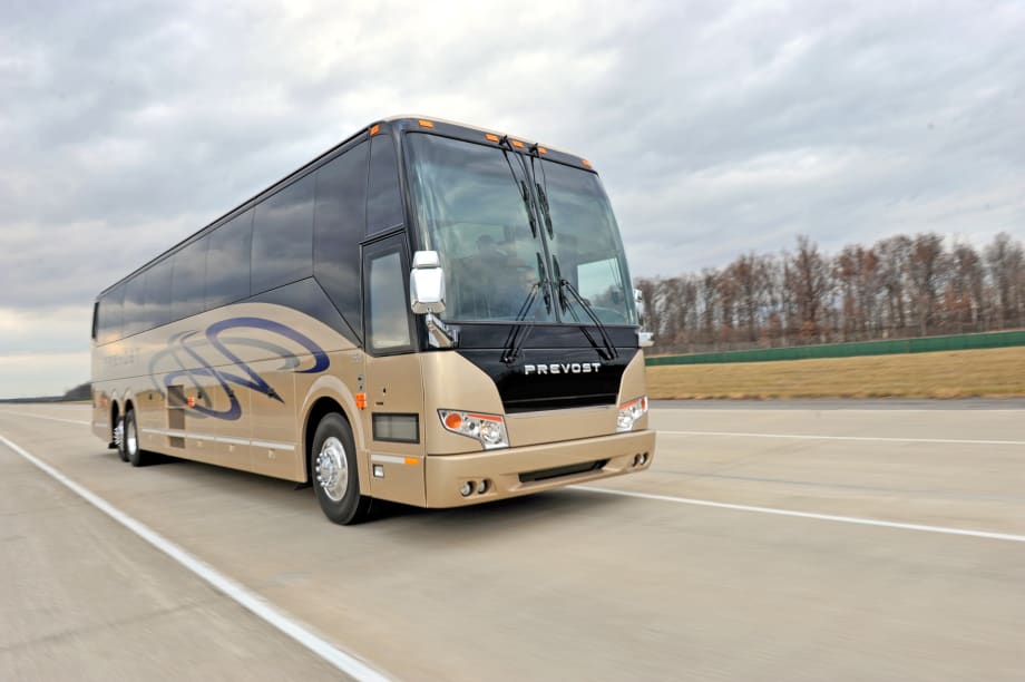 Prevost donates H3-45 to ABA Foundation auction
