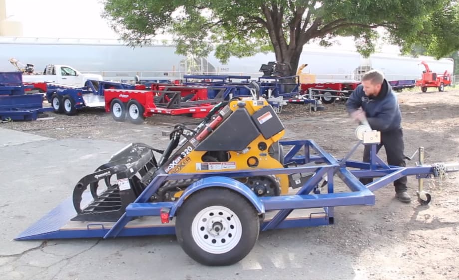 Outcross 9060 Tractor/Utility Vehicle