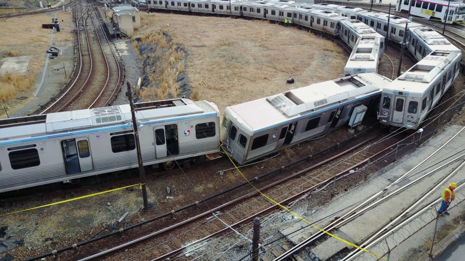 NTSB: Equip all rail transit vehicles with inward- and outward-facing cameras