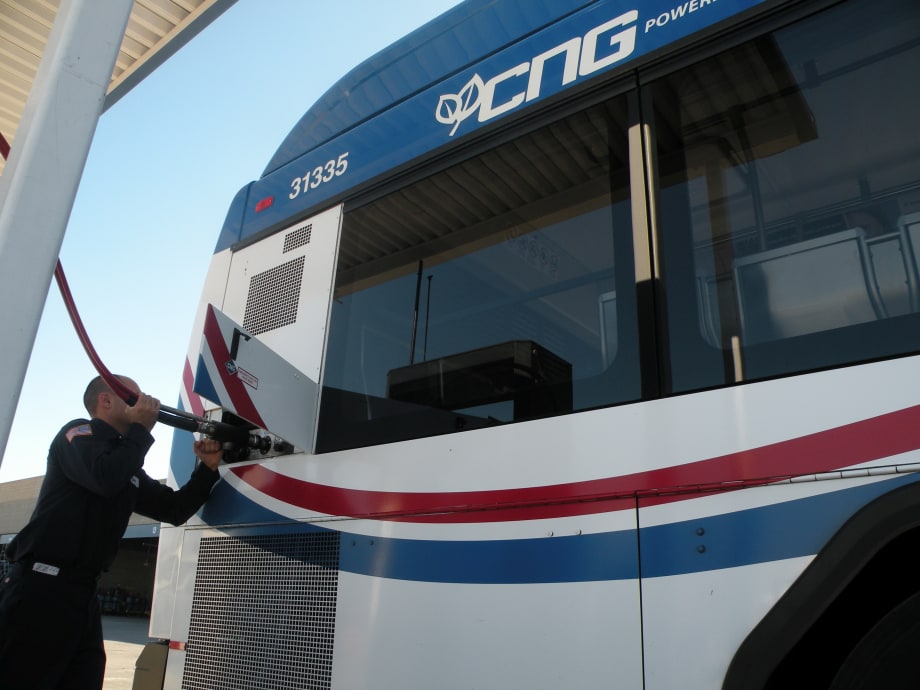 Riverside Transit Agency Buses Fill up on Natural Gas, Provide Free Rides for Students