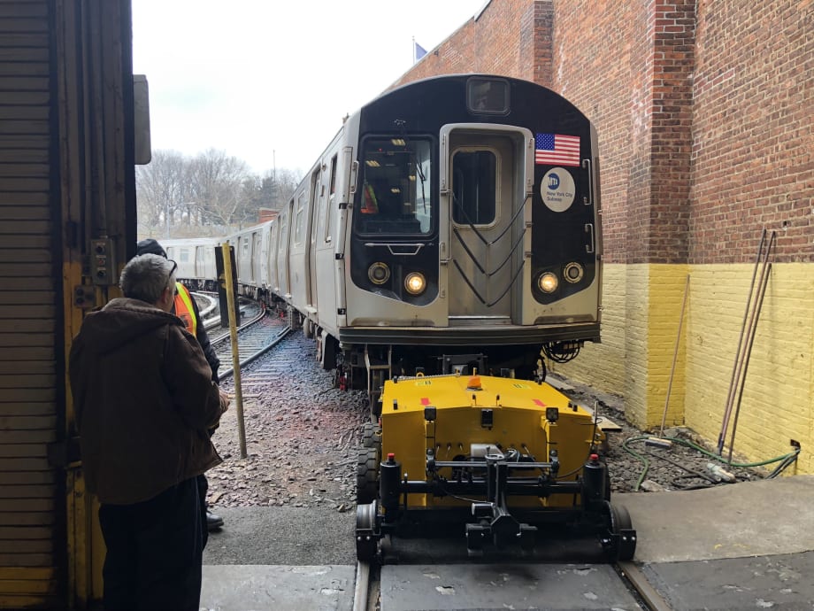 Power Pusher Rail Movers system moves 'massive' railcars remotely