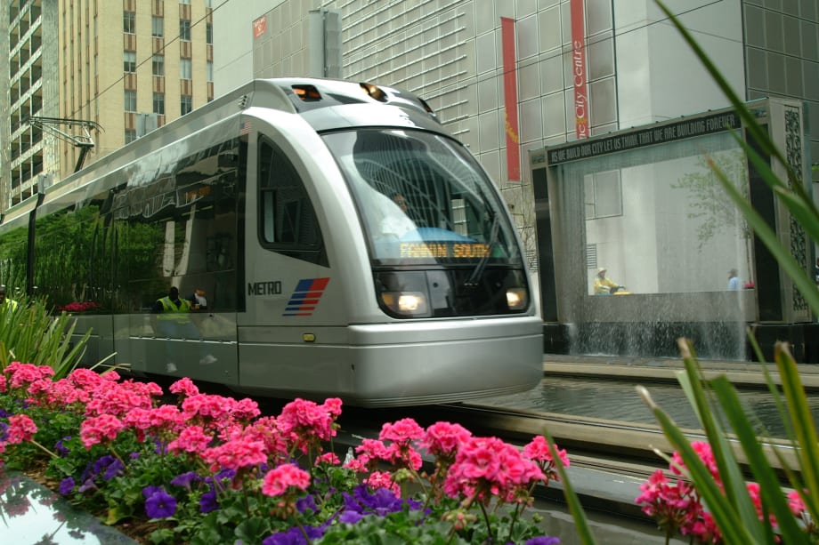 Houston Metro pledges safety improvements along light rail system