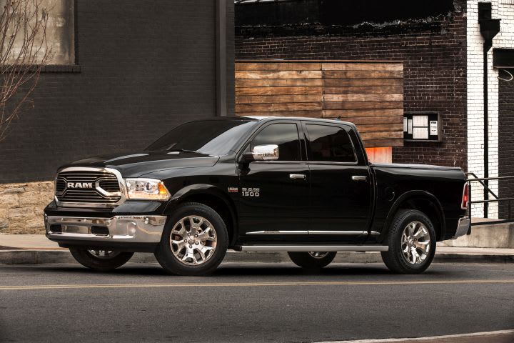 Fleet Sales Rise 8% in June