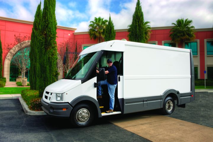 Isuzu Reach Named 2012 Medium-Duty Truck of the Year