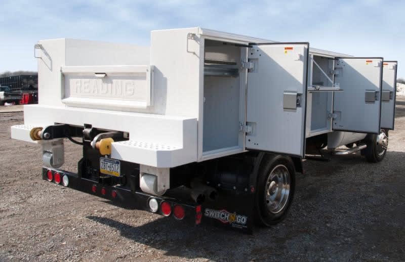80XL and 80XLE Back of Cab Loaders