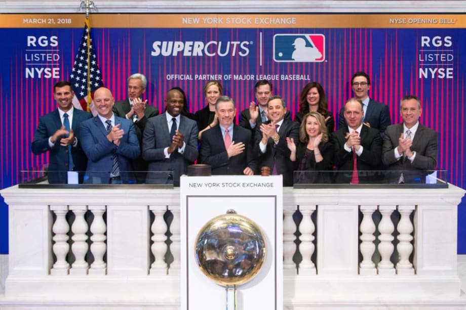 Regis Launches Partnership Between Supercuts and Major League Baseball