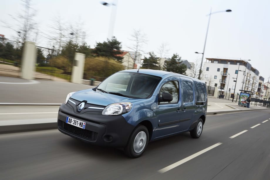 Brazilian Delivery Fleet Testing Renault's Electric Vehicles