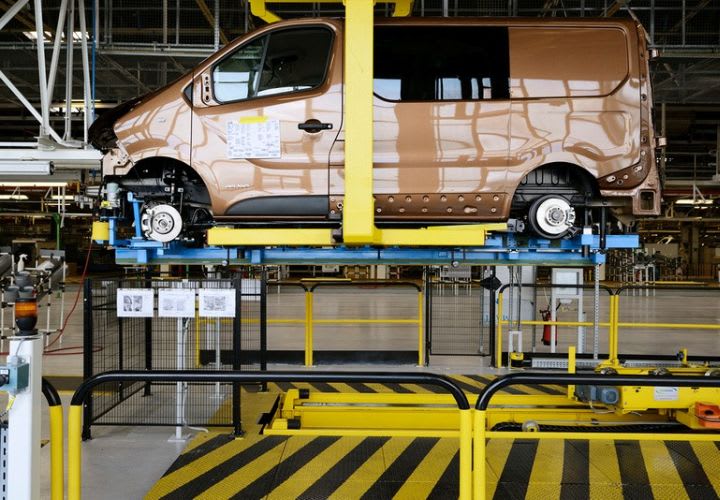 Renault to Build Cargo Van for Fiat
