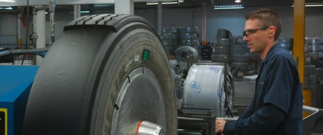 Top Retreaders Must Compete Against Tier 4 Truck Tires