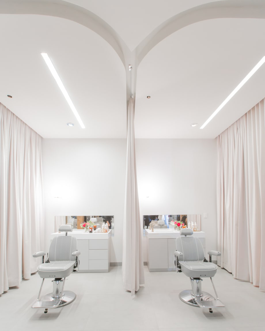 2019 Salons of the Year: Rob Peetoom Williamsburg