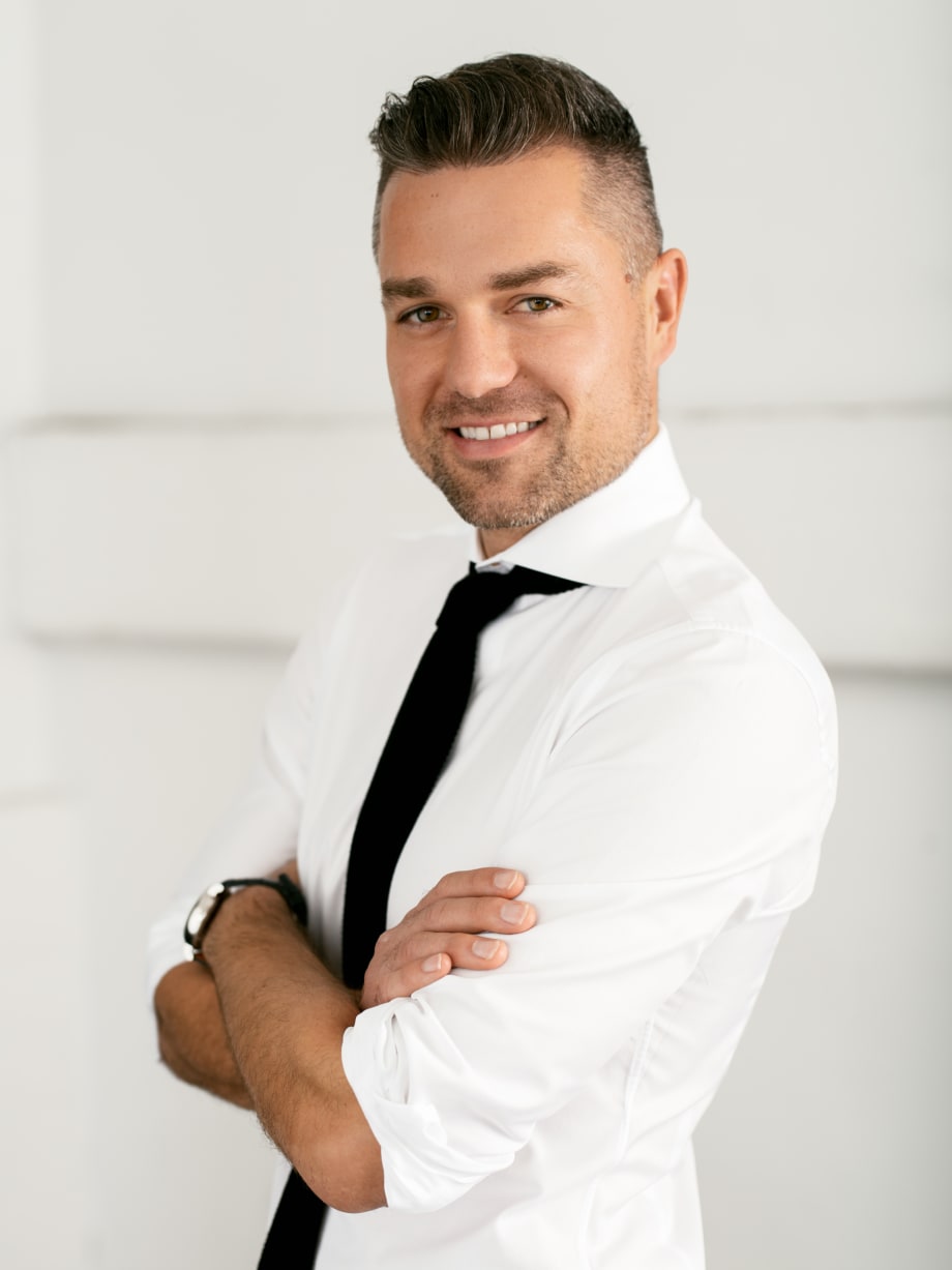 Robert Schaeffler Joins DevaCurl as CEO