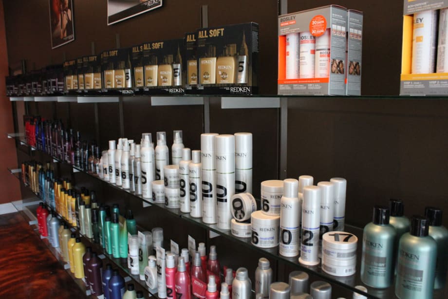 Roots Salon