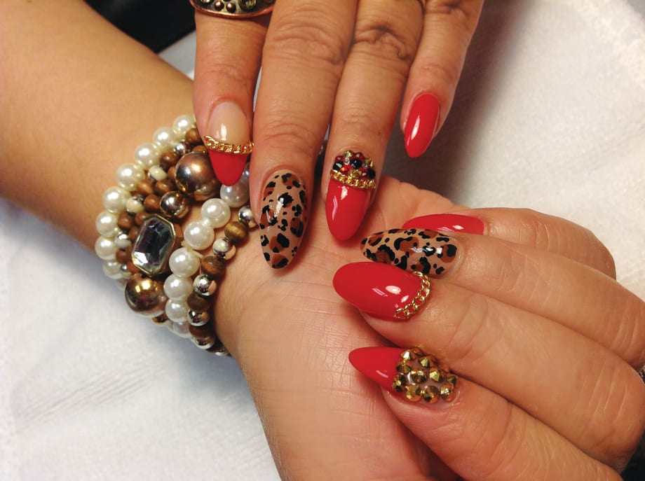 Lucky Charms: Nail Art with Style and Charm
