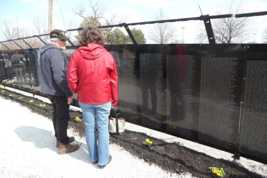 Tractor-Trailer Carries Replica Vietnam Wall. Does it Bring Healing?