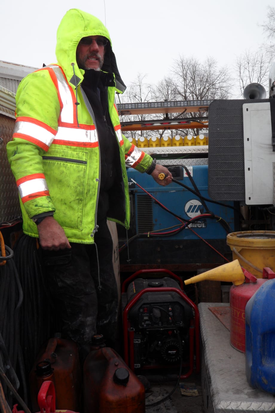 Auxiliary Power For Work Trucks