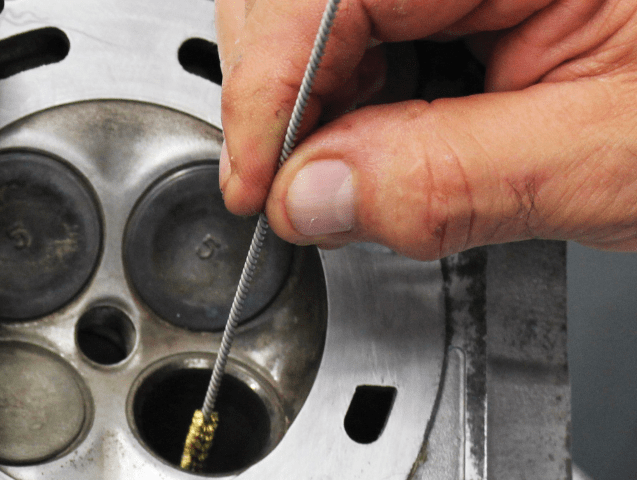 Small-Diameter Brushes