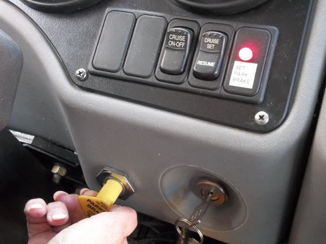 Alarm aims to prevent bus rolling incidents