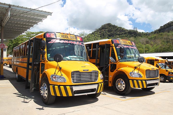 Thomas Built Taps Puerto Rican School Bus Company as Dealer