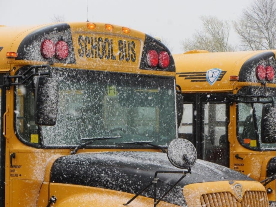 Murphy Bus Lines keeps students safe during harsh winter