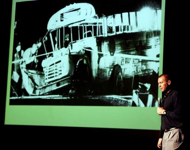 Carrollton bus crash survivor points to the positives