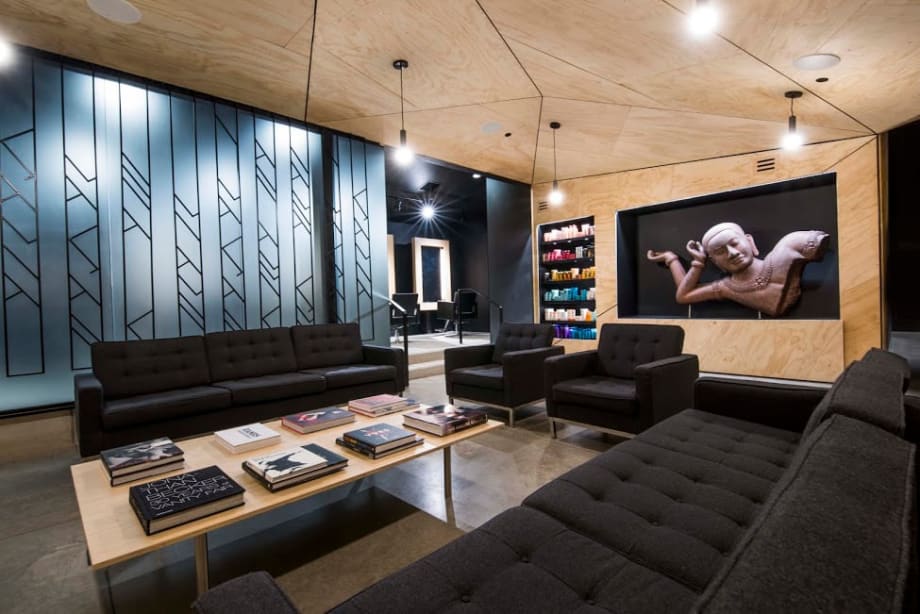 2017 NAHA FINALISTS: Salon/School Design of the Year