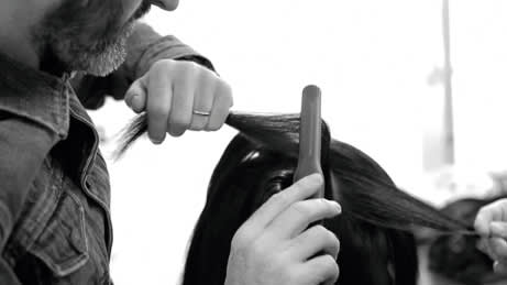 HOW-TO: Sebastian Professional's Sonic Curve Look