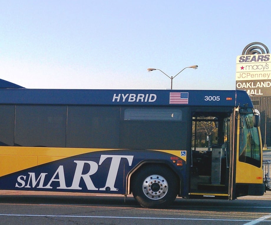 Detroit’s SMART adds 3 hybrid buses to fleet