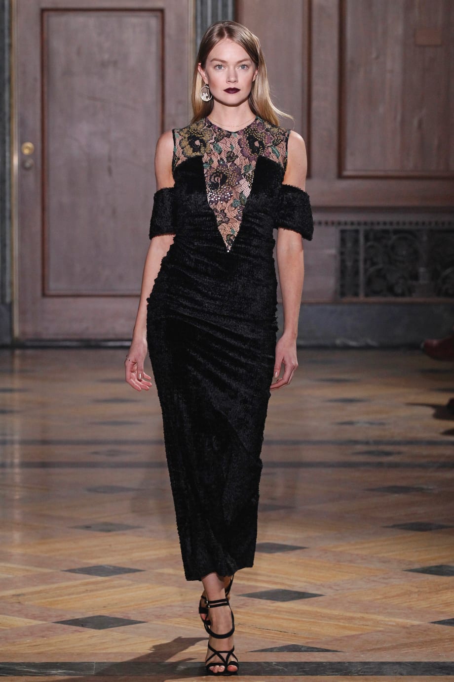 Keune and Sophie Theallet Break the Mold at NYFW with Individualized Styles for 50 Models