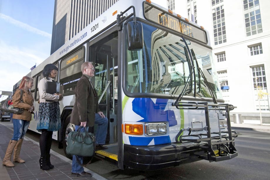 APTA, public transit industry kick off inaugural 'Get on Board Day'