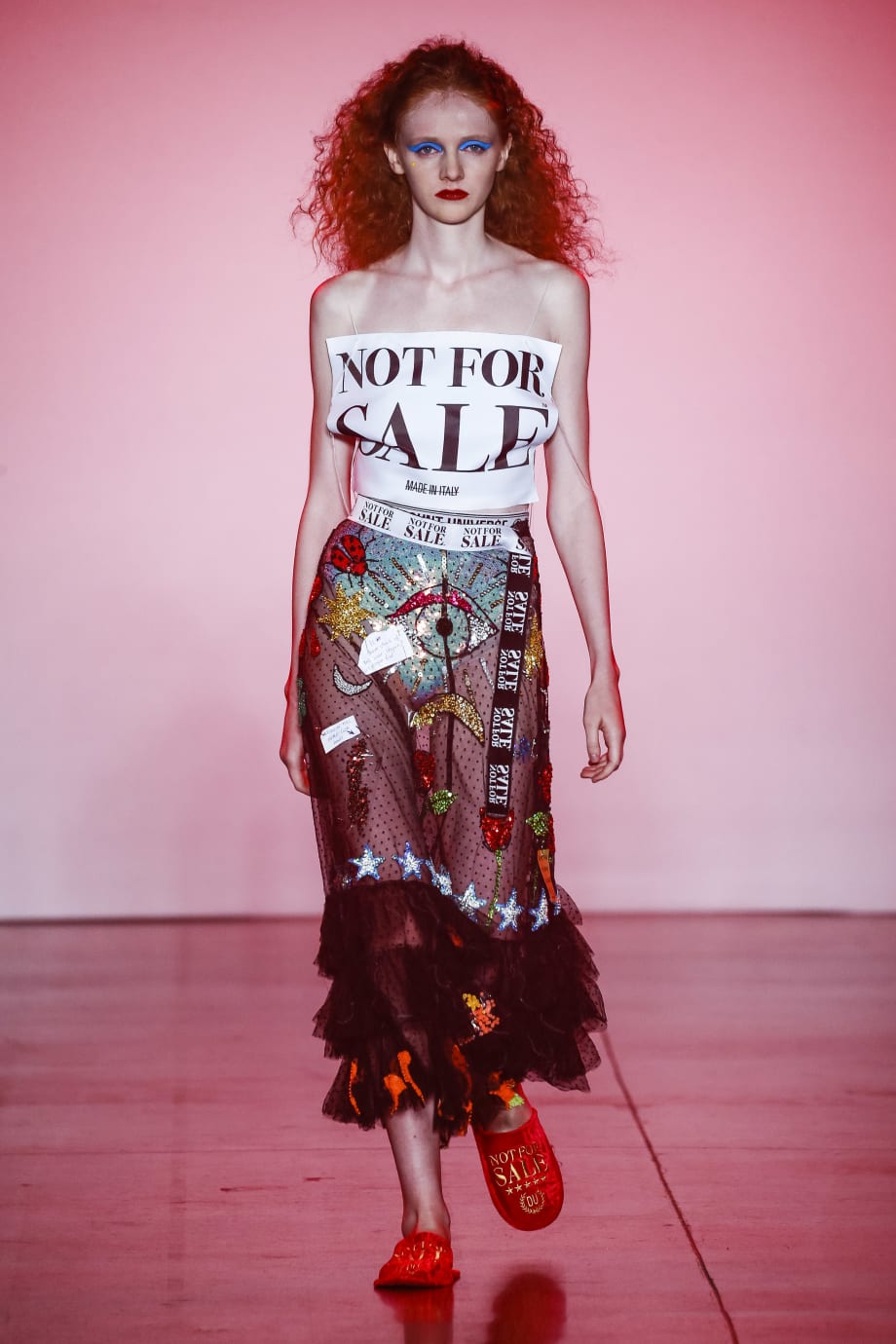 NYFW: Sleek, Wet Looks, Blonde Bobs and Natural Texture from ARROJO for Discount Universe