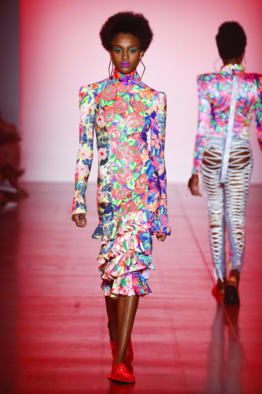 NYFW: Sleek, Wet Looks, Blonde Bobs and Natural Texture from ARROJO for Discount Universe
