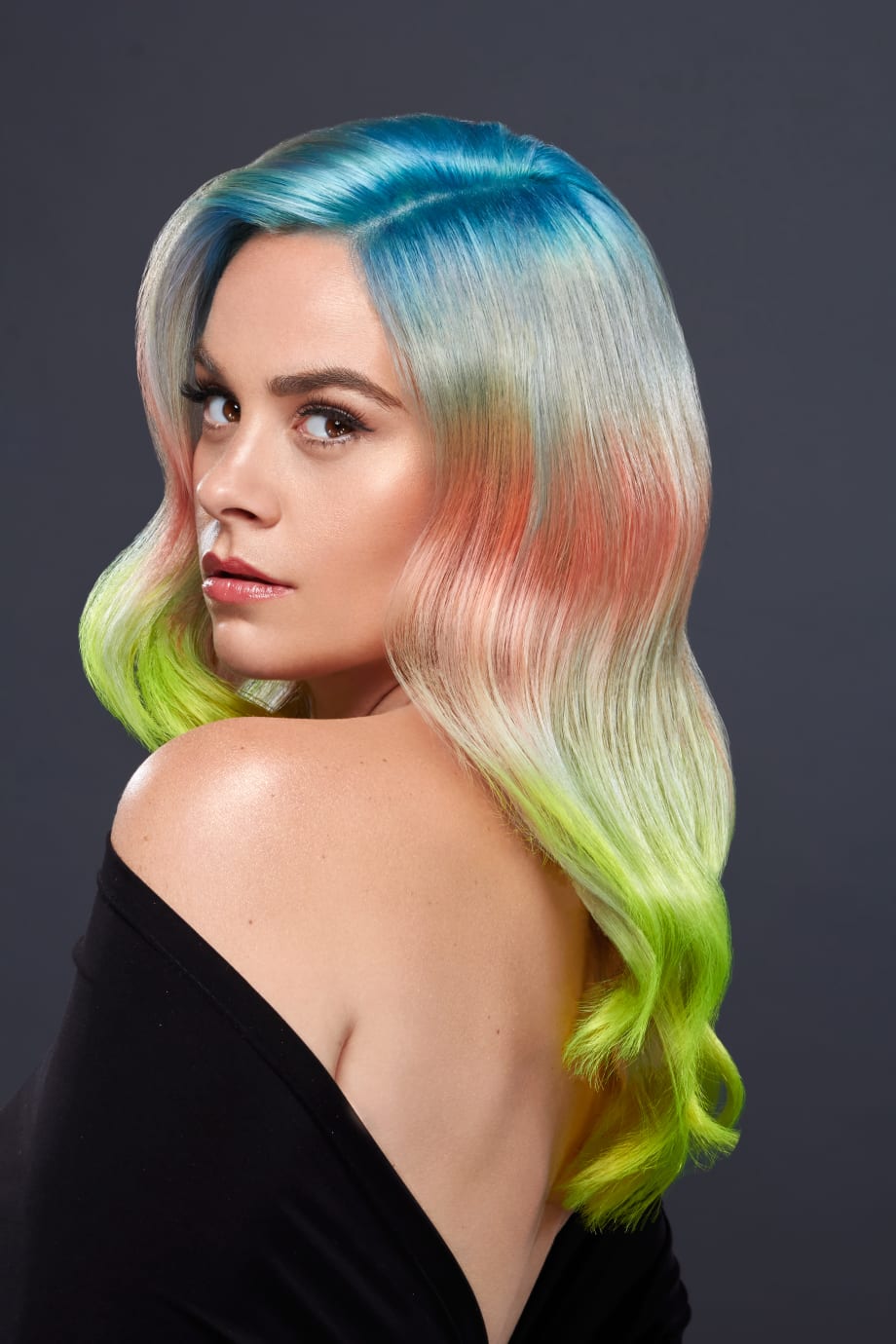 BREAKING NEWS: Pravana Announces the Winners of "Show Us Your Vivids 2018"