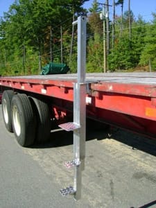 Safe Step Develops Portable Step Ladder For Trucking Industry