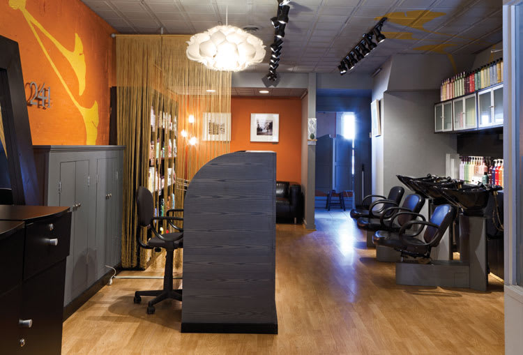 Salon of Distinction: Salon 241