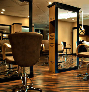 Salon of Distinction: Salon Debonaire