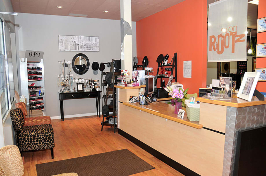 Salon Rootz