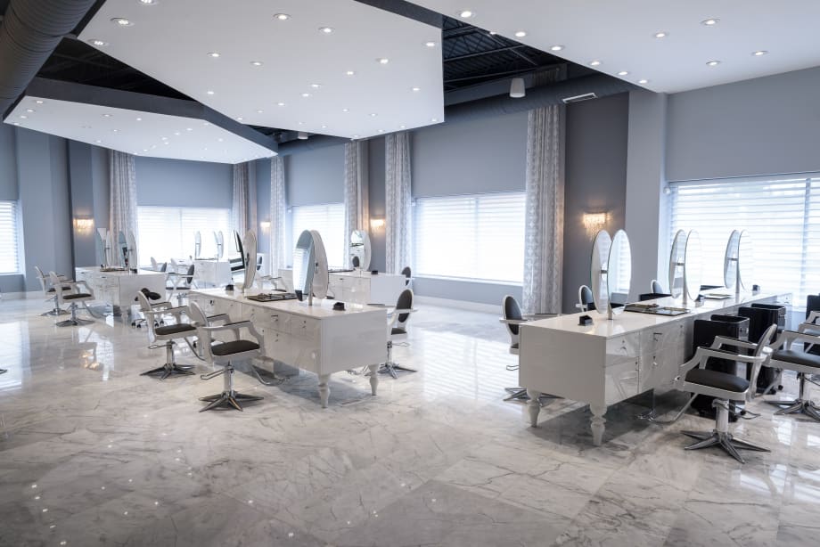 Salon Tour: José Eber Salon