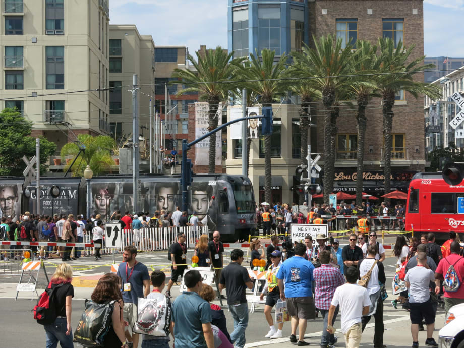 Mobile app helps MTS move San Diego Comic-Con attendees