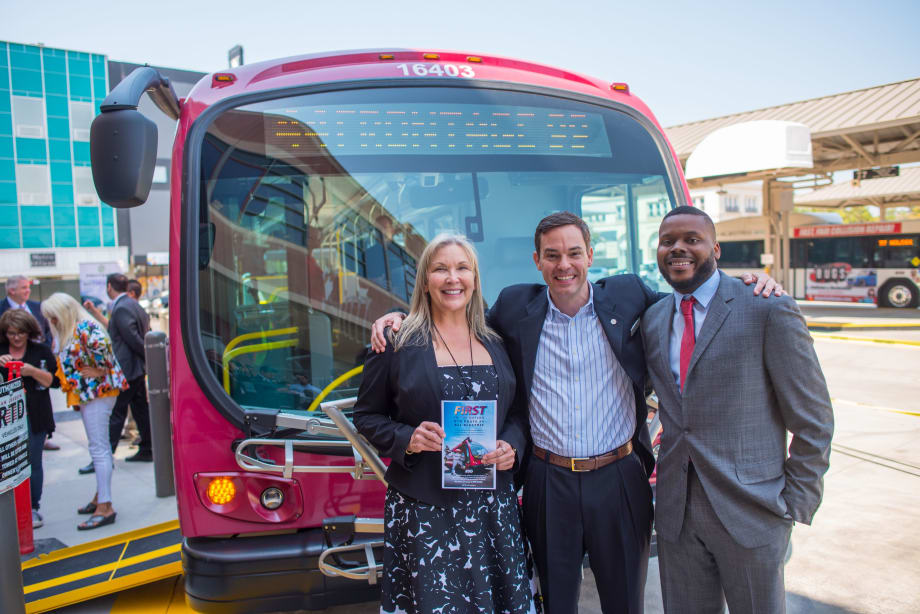 San Joaquin RTD opens first 100% electric BRT route in U.S.