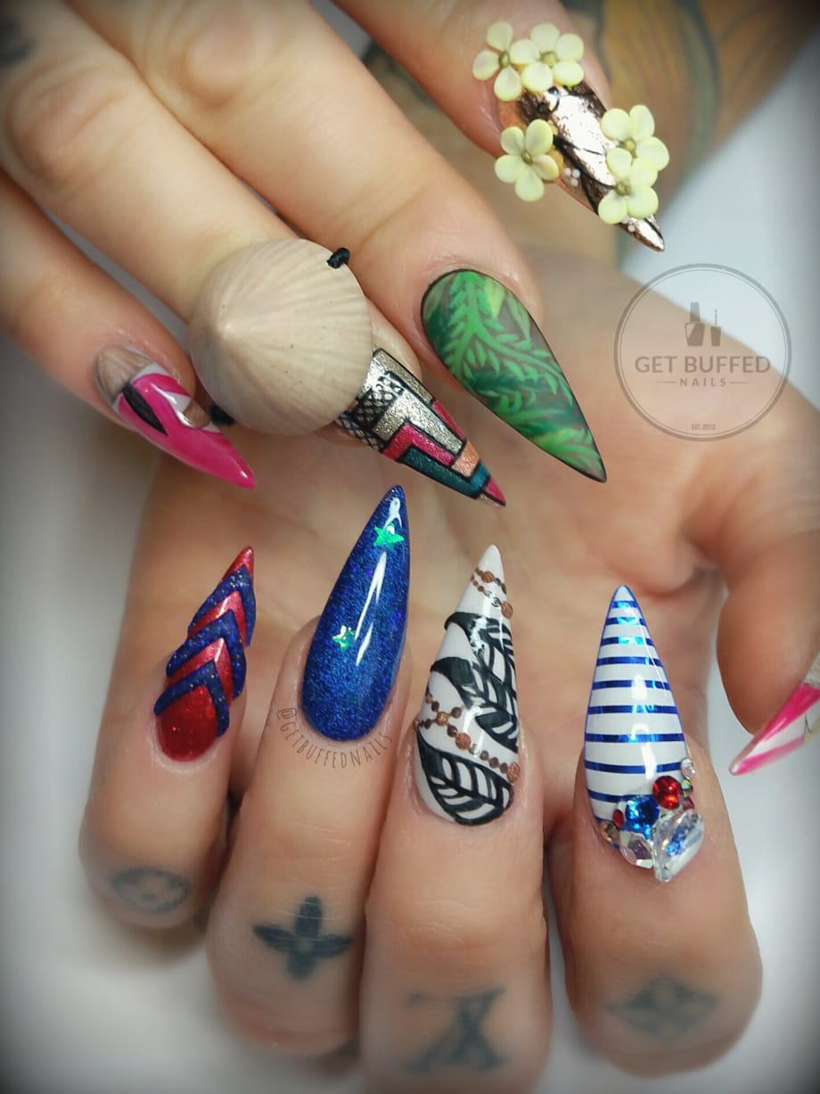NTNA S. 3 Challenge #11 Tippi Hedren Nail Art (Sarah)