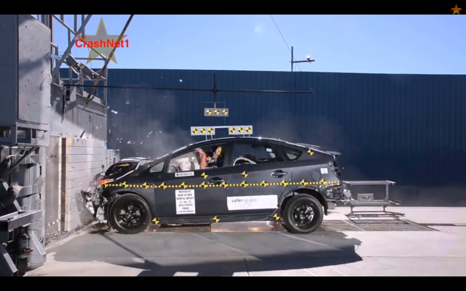 Video: 2014 Prius Draws 4-Star Safety Rating from NHTSA