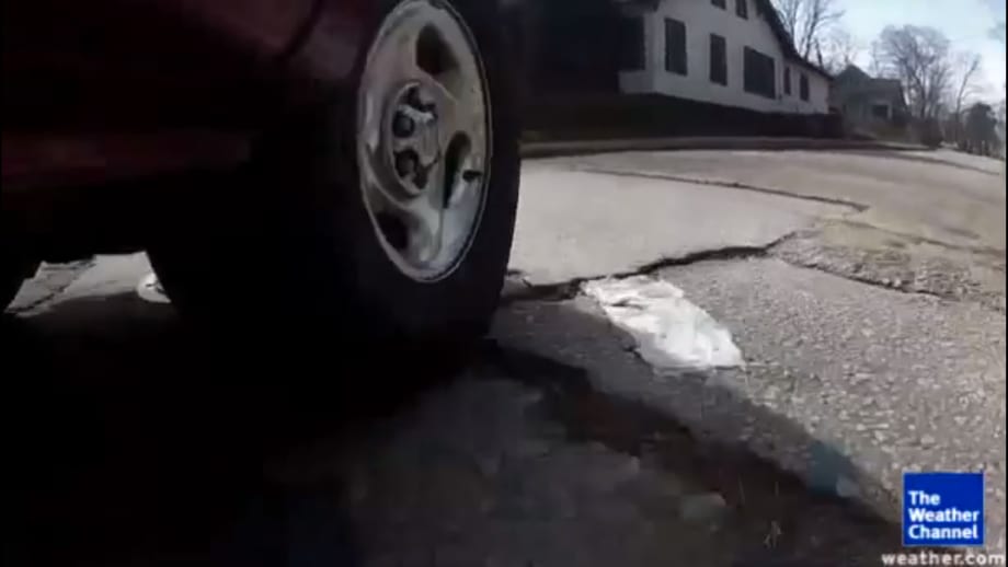 Fleet Safety Video Tip: Protecting Against Potholes