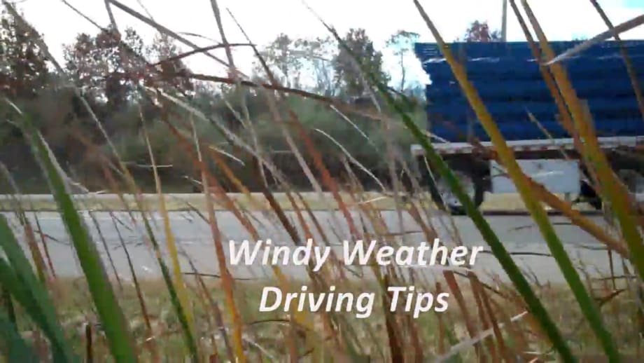 Driving in High Winds [Fleet Video Safety Tip]